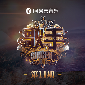 美女光着下体扒开内裤
